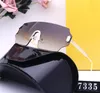 Luxury Womens Designers Solglasögon för män Varumärkesbokstäver Fashion Style Retro Plate Square Full Frame Fashion Eyeglasses Eyewear WI2326