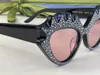 Frauen Sonnenbrille für Frauen Knebel Männer Sonnenbrillen Modestil schützt die Augen UV400 -Objektiv mit Case6276311