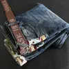 Ly Street Fashion Men Jeans Högkvalitativa Elastiska Slim Fit Ripped Broderi Patches Designer Hip Hop Denim Byxor