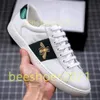 Homem Itália Bee Caminhada Sapato Baixo Feminino Tigre Cobra Verde Listras Vermelhas Casal Bordado Moda Tênis Chaussures B24