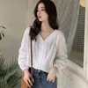 Estilo Coreano Algodão Sólido Mulheres Simples Tops e Blusas Sweet Lace V-Neck Slow Sleeve Camisa Senhoras '10914 210508