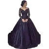 Robe de mariée gothique noire en Satin, ligne a, en dentelle, manches longues, col en v, longue, robes formelles sur mesure, 2022