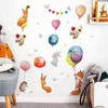 Aquarela pintada à mão adesivos de parede balão Animais de parede Decalques para crianças Quarto Kindergarten Parede Decoração Murais Casa Decoração 211112