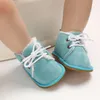 First Walkers 2022 Coton Chaussures Bottes de bébé né en hiver Gardez les garçons chauds filles pour tout-petit anti-glip