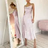 Satin High Split Long Summer Dress Spaghetti Strap Baklösa A-Line Kvinnor Klänningar Sexig Backless Party Vestidos Kvinna 210514