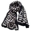 Marca di lusso in cotone sciarpa donne grandi scialli pashmina hijab foulard echarpe design stampa lady beach stole testa scarpas5961070