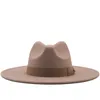 Fedoras em feltro a granel Fedora Chapéus Feminino Grande Aba Grande Boné Masculino Top Formal Chapéu Mulher Homem Jazz Panamá Boné Masculino Feminino Inverno Acessórios de Moda Atacado 9cm