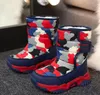 Botas para niños Winter Plus Velvet Warm Boy Botines de nieve Forro de algodón A prueba de agua Zapatos de cuero para niños Suministros para actividades al aire libre GC638