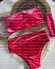 Bikini in velluto Set classico 3 pezzi Costumi da bagno Moda Lettera Stampa Costume da bagno Protezione solare per le vacanze Lingerie sexy Abbigliamento da spiaggia per ragazze