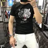 Nuevas camisetas para hombres Diseñador de diamantes de imitación Cabeza de tigre Impresión Hip Hop Calle Manga corta Tallas grandes Ropa de calle O-cuello Top masculino Ropa Azul Rojo Negro Blanco M-4XL