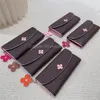 Portefeuilles Handtassen Interieur Zipper Pocket Envelop Flap Square Heart Flowers Messenger Portemonnee Portemonnees Koppeling Bakken Tassen Tote Luxurys Ontwerpers 2021 Dames Tas Handtas