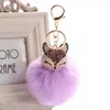 Faux päls pompoms för kvinnor Lovely Crystal Fox Keychain kanin päls nyckelkedja prydnad på väskor pendlar bil nyckelringar pompon gåvor g1019