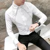 Casual Långärmade Men Skjortor Mode Lace Stitching Hair Stylist Nightclub Slim Shirt Mäns Slitage