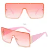 Wholesale Vintage One Piece Wide Leg Sunglasses For Women Fashion Square Oversized Rivet Sun Glasses Men Gradient Clear Shad