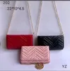 Großhandel Mode Frauen Umhängetaschen Handtaschen Geldbörsen Frau Leder Kette Tasche Umhängetaschen Handtasche Taschen