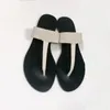 Designer de praia Homens homens chinelos chinelos de chinelos de moda slides de verão sandálias Cadeia de metal Slipper Tamanho 35-46 com caixa