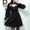Być może U Black Lace Ruffle Dress Button Z Długim rękawem Linia Elegancka Mini Dress Kobiety Wiosna Lato D3086 210529