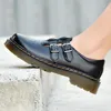 Sandaler 2021 kvinnlig sommarblock stil mode trend casual roman vind tjock botten öka mångsidig svart cool