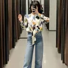 Lato Biały Graffiti Tie Dye Drukuj Kobiety Bluzki Moda Front Bow Button Up Shirts Woman Długi Rękaw Chic Casual Topy 210430