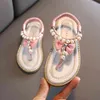 Sommarflickor Pearl Sandal Baby Bow Princess Tofflor Flip-Flop Beach Shoes 210515