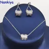 Örhängen Halsband Nankiya Brand Fashion Elegent Cylinderform Smycken 2st Set Pave Zirconia Örhänge för Fahion Lady NC484