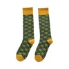 Luxur Designer Mens and Womens Socksスポーツ豪華な冬の温かい厚い靴下刺繍ニット綿