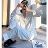 İlkbahar ve Sonbahar Buz İpek Pijama Ins Siyah Beyaz İpek Ev Giysileri Dışarıda Giyilebilir, Moda Pijama Set Kadınlar 210928