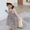 Vestito da ragazza estiva Carino coreano Tasca floreale Bottoni Canotta Principessa Festa per bambini Abbigliamento per bambini per bambini 210625