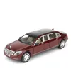 1:24 Maybach S600 Modello di auto in metallo in lega di seta di simulazione ad alta simulazione Modelli 6 porte possono essere aperte giocattoli inerzia per bambini Difts