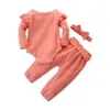 Completi per bambina Completi per bambina Set di 4 colori Ruffler manica lunga Pagliaccetto Top Bambini Abbigliamento casual Ragazza Pantaloni di cotone Fascia Kid Casual 390 J2