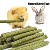 Small Animal Fournitures 6 Paquet Jouets Chew Toys Hay Treats Pour Animaux Dents Nettoyable Pomme Pomme Chips String Twigs Rabbits Hamsters Gerbils