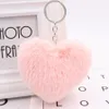 Pluffy Heart Shape Pompoms Sleutelhangers Dames Faux Bont Pompom Sleutelhanger voor Valentijnsdag Auto Bag Hanger 16 stijlen