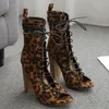 Kobiety Sandały Lace-Up Square High Heel Peep Toe Buty Casual Leopard Botki Moda Rozrywka Osobowość Miękisz Wygodne