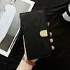 상위 패션 디자이너 iPhone 12 11 프로 최대 XS XSMAX 7 8 플러스 고품질 가죽 카드 포켓 스티커 핸드폰 커버