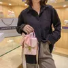 90 % Rabatt auf den Online-Shop Handtasche rot weiblich cool seltsamer Bär bedruckt Doppelschulter mit Seidenschal-Tasche