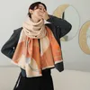 Kashmir halsduk foulard varma vinter kvinnor halsdukar retro blomma tryck pashmina sjalar wraps filt hals bufanda 220114