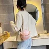 Handväskor personlighet kvinnlig läder rosa basketkåpa 2021 boll plånböcker för tonåringar kvinnor axelpaket crossbody chain handväskor