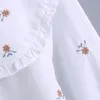 Lente vrouwen bloem borduurwerk Peter pan kraag shirt vrouwelijke lange mouw blouse casual dame losse tops blusas s8666 210430