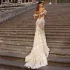 Sirena vestidos de novia apliques de encaje fuera del hombro cariño cuello barrido trenes tul gown bridales