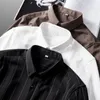Męskie koszule męskie wiosna męska 2022 Summer biznesu Mężczyzn Koszula Moda długie rękaw Slim Fit Striped Formal Wear Bluzja Homme A168