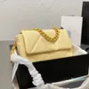 Bolso bandolera acolchado de diseñador para mujer, bolso de hombro con entramado de diamantes de cuero genuino, bolsos con correa de cadena tejida, bolsos de mano
