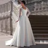 Bescheidene Brautkleider aus Satin in A-Linie mit Spitzenapplikationen, Brautkleider, V-Ausschnitt, transparenter Rücken, lange Ärmel, Übergröße für Damen, Prinzessin, weiß, elfenbeinfarben, Robe de Mariee