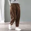 Pantalones cálidos de invierno de terciopelo para mujer, pantalones bombachos de pana con cintura elástica, pantalones holgados de gran tamaño con bolsillos sólidos, ropa de calle 211115