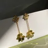 Van 18K Gold Fashion Gold Fourleaf Cloverthree Lea foglie Flower Clover Flower Cleef Orecchini con diamanti per Womengirls Wedding VA8347792