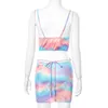 Tie Dye Impreso Verano Bodycon Mini Vestido Mujeres Wrap Hip Backless Party Club Sexy Sin Mangas Cumpleaños Y2K Ropa 210517