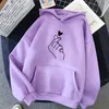 Women Hoodies Casual Kpop Finger Heart Love Pattern Hoody Sweatshirts Fashion Hoodie Long Sleeve Female Pullovers Streetwear 211027