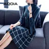 Winter Elegante Frauen A-line Pullover Kleider Lange Ärmel Mode Plaid Gestreiften Büro Stricken 210521