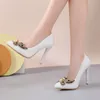 Printemps robe de mariée chaussures blanc perle talon haut concepteur femmes bijoux bout pointu pompes 11 cm talons aiguilles grande taille