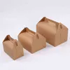 LBSISI Życie 10pcs Placek Food Kraft Paper Box z uchwytem Skrzynie Boże Narodzenie Urodziny Wedding Party Cukierki Opakowanie ozdobne z naklejki 211108