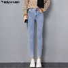 Vinter jeans kvinnor koreanska hög midja plus sammet mager kvinnlig denim streetwear tjocka varma fötter byxor 210608